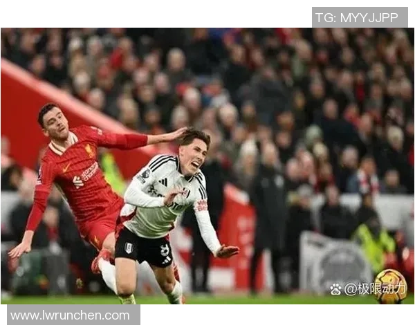 罗纳尔多与罗宾逊：两位罗字球星的足球传奇与辉煌对决